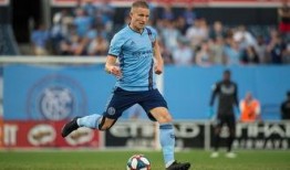 盈球爆料最新,揭秘最新赛事内幕，一窥足球世界风云变幻