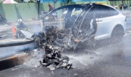 最新爆料车祸新闻视频下载,最新车祸新闻视频揭秘事故现场惨烈一幕